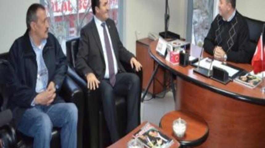 İ&ccedil; Savaştan Ka&ccedil;an Suriyeli Tekstilciler Bursa&rsquo;da Yer Arayışında