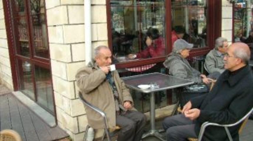 Belediye &Ccedil;ay Bah&ccedil;eleri B&uuml;y&uuml;k İlgi G&ouml;r&uuml;yor