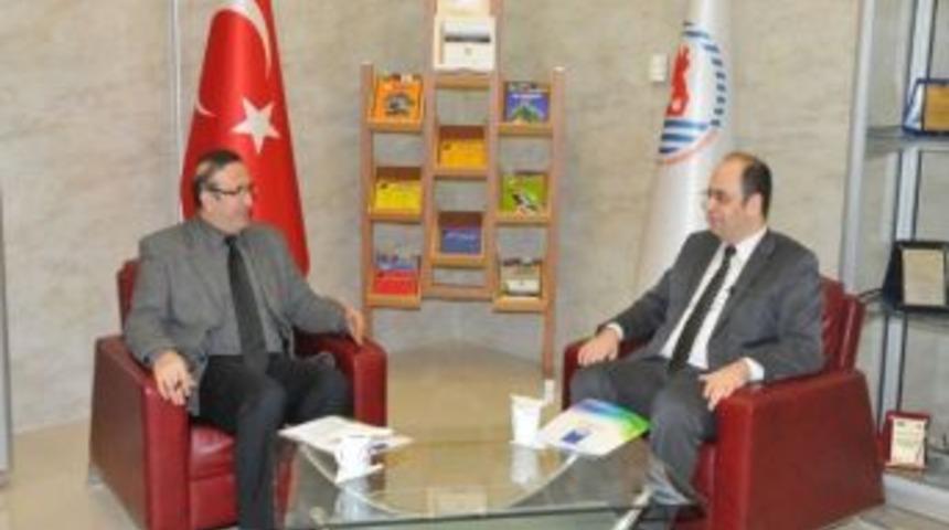 &lsquo;uzaktan Eğitim&rsquo; Konuşuldu