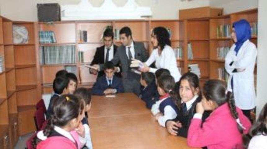 Pervari Tegv'den &lsquo;siirt Okuyor Kampanyası&rsquo;na Destek