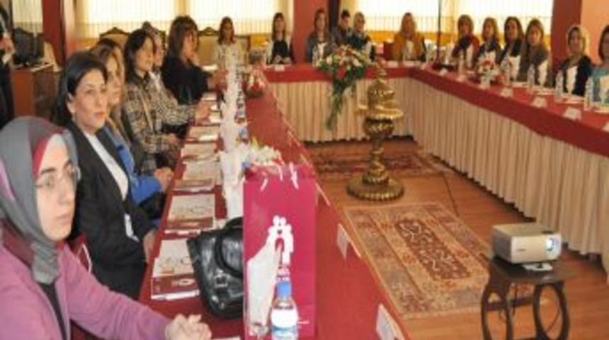 G&ouml;n&uuml;l El&ccedil;ileri Balıkesir'de Toplandı