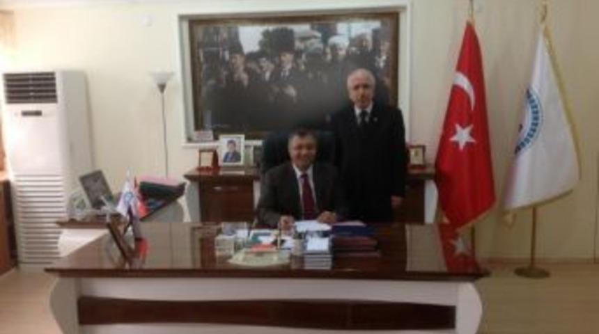 Vali &Ccedil;ift&ccedil;i, M&uuml;ft&uuml;l&uuml;ğ&uuml; Ziyaret Etti