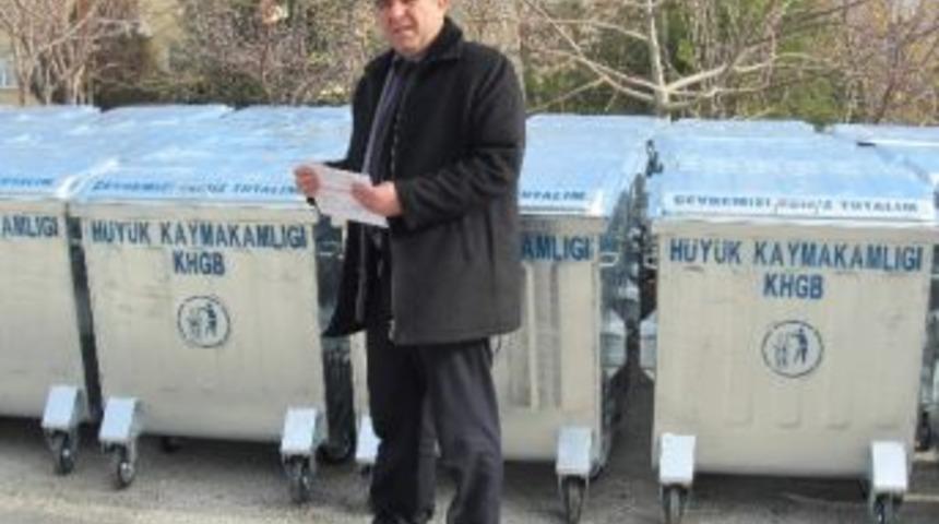 H&uuml;y&uuml;k Kaymakamlığı K&ouml;ylere &Ccedil;&ouml;p Konteyneri Dağıttı
