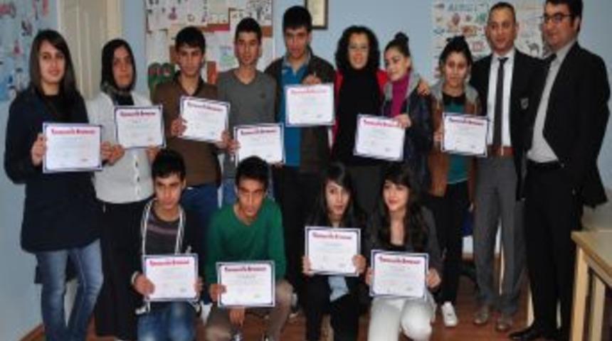 Alanyalı &Ouml;ğrenciler, Hollanda'da Hasta Ve Yaşlı Bakımı Stajı Yapacak
