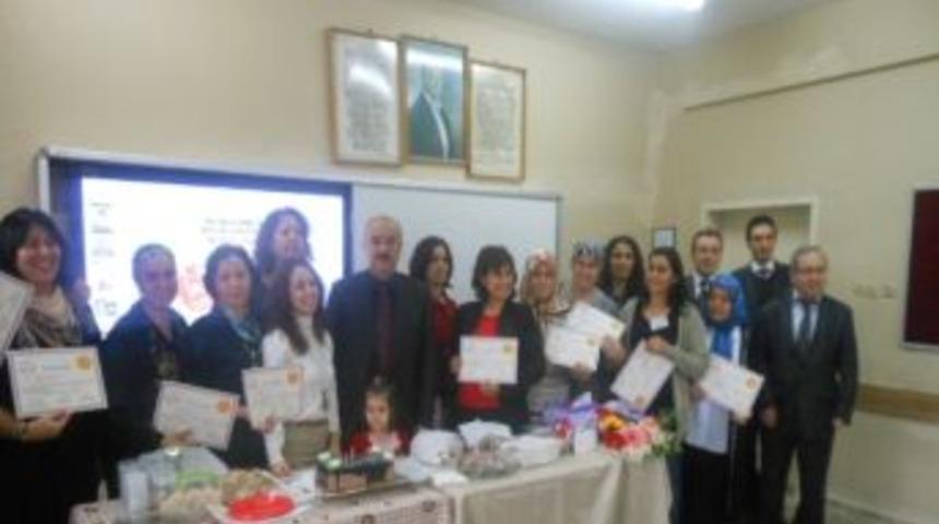 &Ccedil;aycuma&rsquo;da Veliler Sertifikalarını Aldılar