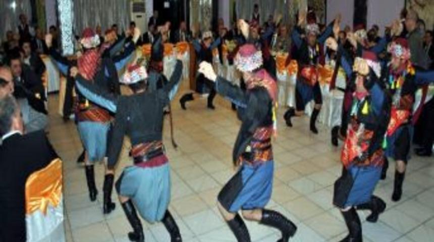 Vali Al, İl Genel Meclisi &Uuml;yeleriyle Yemekte Buluştu