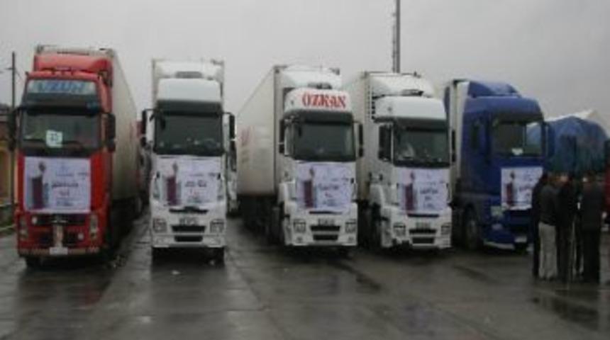 Bombaların Altında İhh Yardım Tır'ları Suriye'de