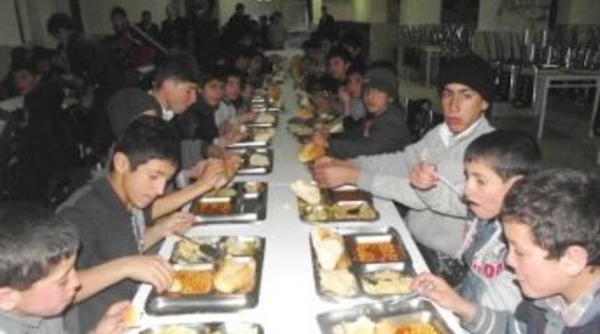 Bulanık İl&ccedil;e Milli Eğitim M&uuml;d&uuml;r&uuml; Sarıdağ'ın Okul Ziyaretleri