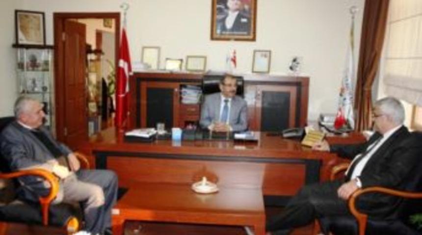 Milletvekili Sarıbaş Başkan Özacar'la Görüştü