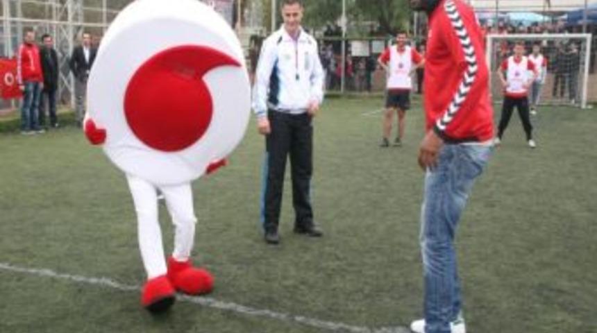 Nouma Adana'yı Coşturdu