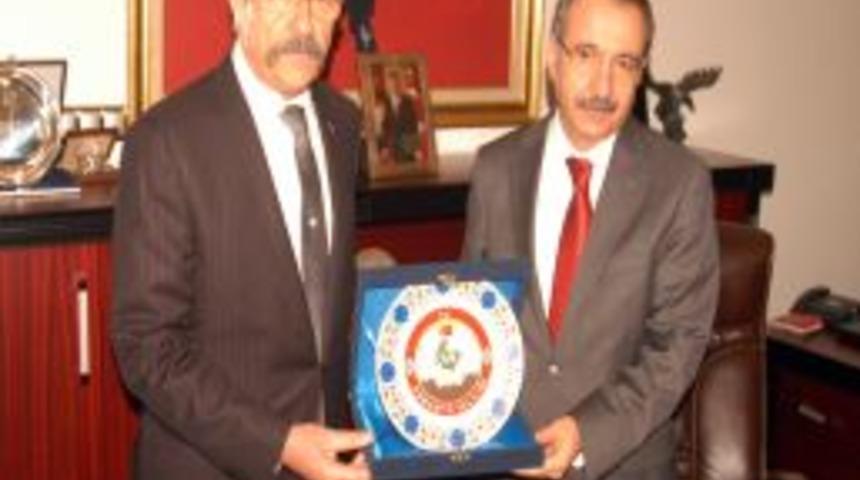 Milli Eğitim Bakanı Dinçer Osmaniye'de