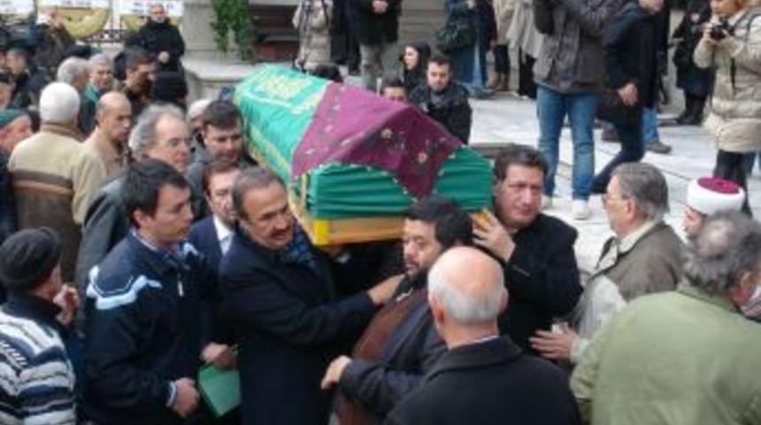 Şenay Y&uuml;zbaşıoğlu'na H&uuml;z&uuml;nl&uuml; Veda