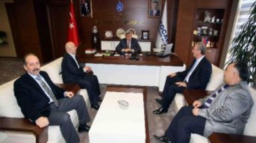 Karaosmanoğlu, "kentin Her Kesimine Hizmet Ediyoruz"