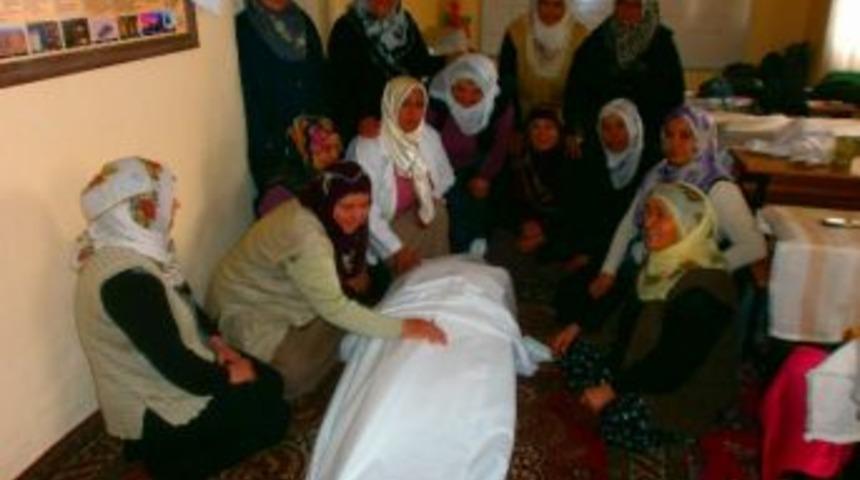 Halk Eğitim Merkezinin A&ccedil;ıtığı Cenaze Yıkama Kursu B&uuml;y&uuml;k İlgi G&ouml;r&uuml;yor