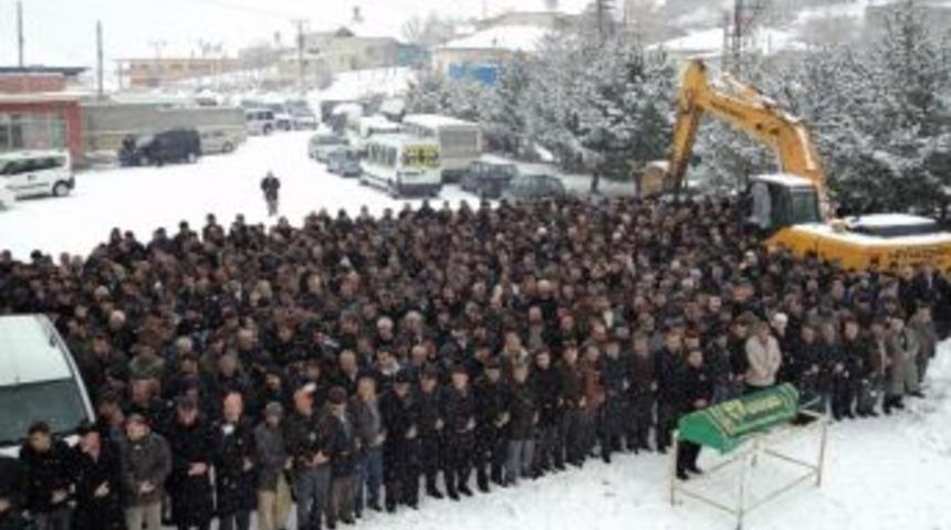 Yenice Belediye Başkanı Ufuk Y&uuml;cel'in Acı G&uuml;n&uuml;