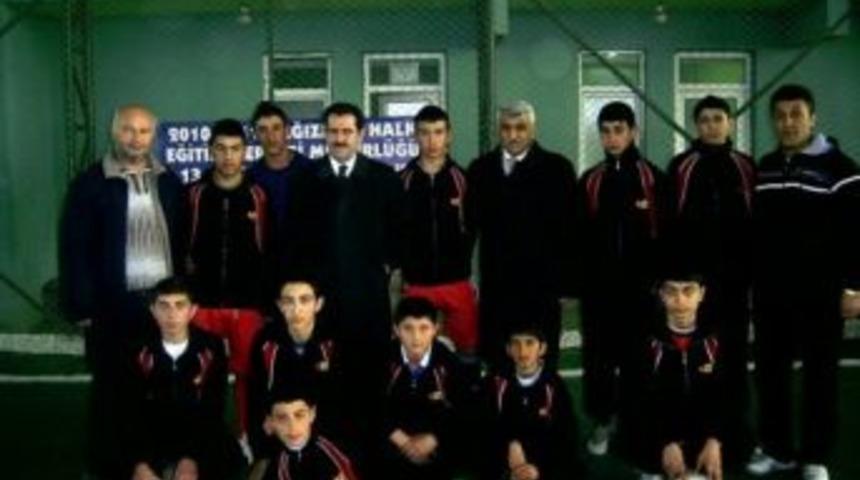 Kağızmanspor u17 takımı Şampiyon oldu,