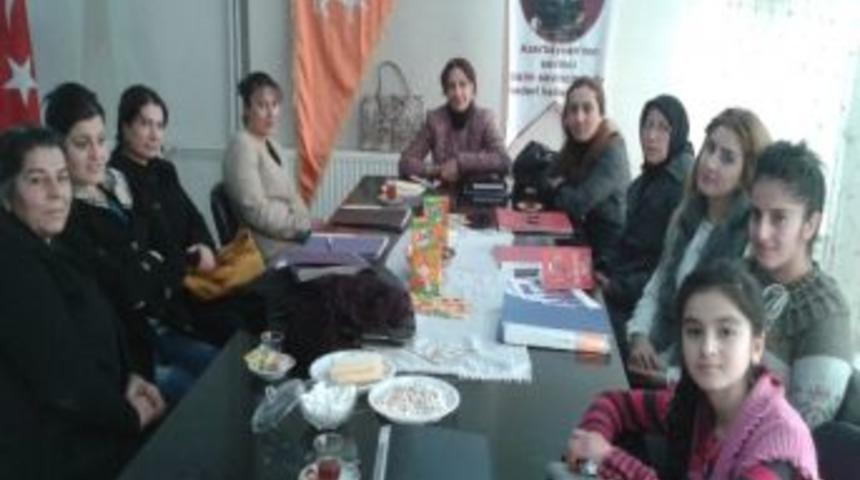 Iğdır Kadın-der&rsquo;in Genel Kurulu Toplantısı Yapıldı