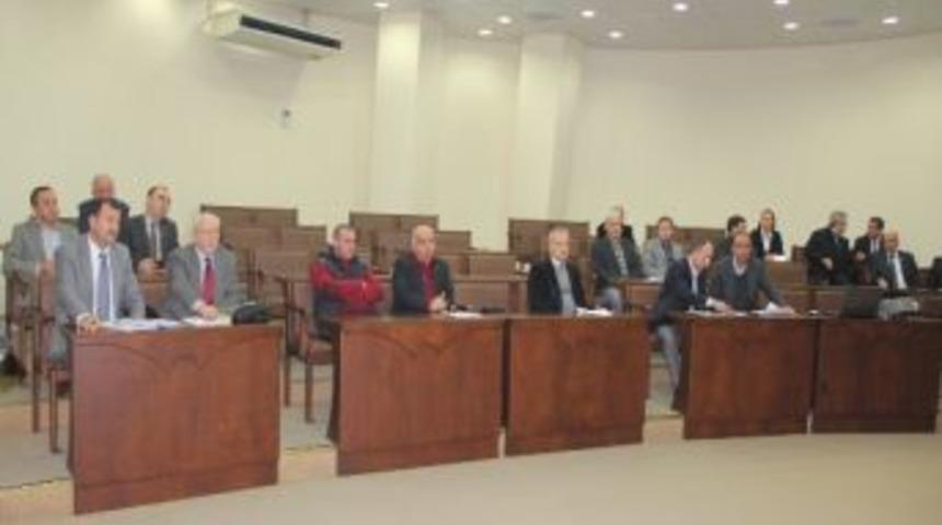 Nazilli Belediye Meclisi 2013'&uuml;n İlk Toplantısını Ger&ccedil;ekleştirdi