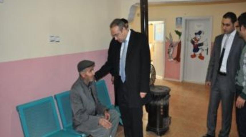 Kurtalan Kaymakamı Abdulhalim Can Aile Hekimlerini Denetledi