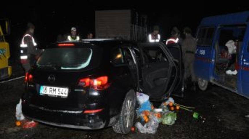 K&uuml;tahya'da Trafik Kazası: 6 Yaralı