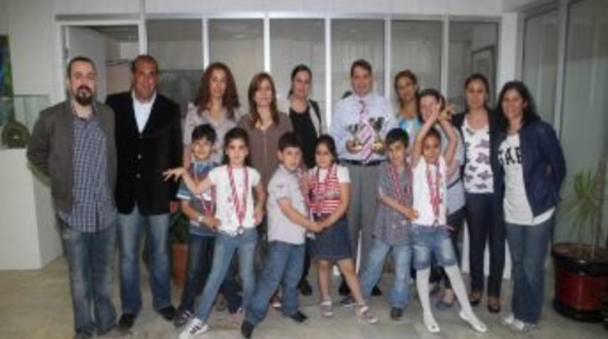 İzmir&rsquo;de Latin R&uuml;zgarı Esecek