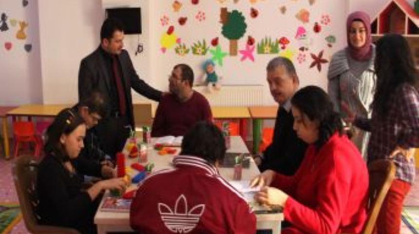 Ke&ccedil;i&ouml;ren'de Engelli &Ccedil;ocuklara G&uuml;nd&uuml;z Belediye Bakacak