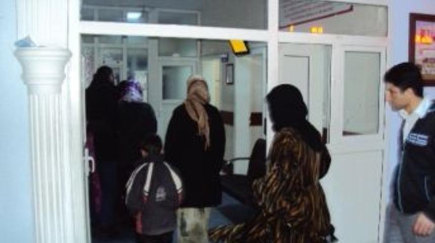 Şemdinli&rsquo;de Gıda Zehirlenmesi