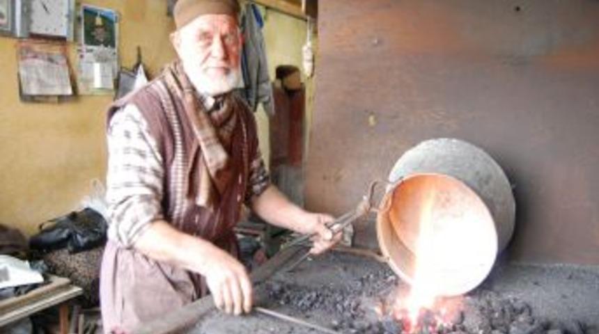 Bakırcılık Mesleği Son Demlerini Yaşıyor