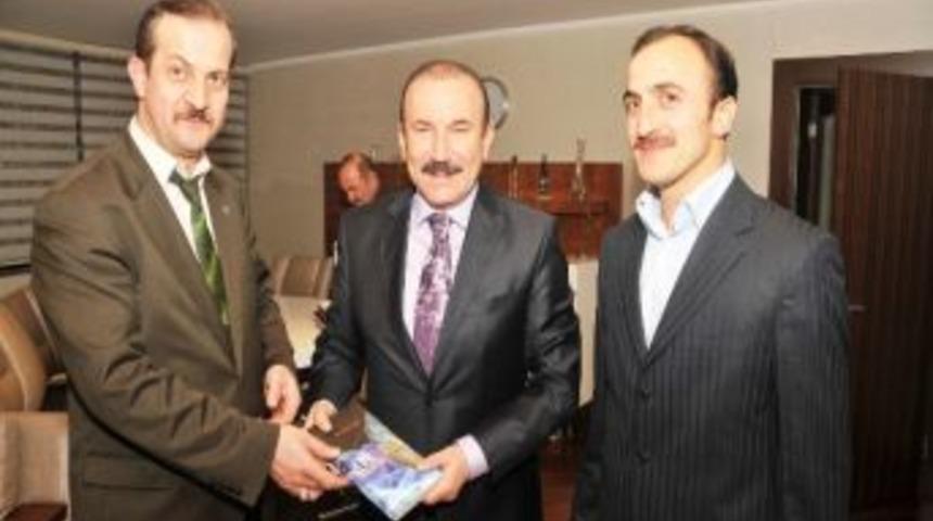 &Ccedil;anakkale Şehiteri Ve Gazileri Derneği Başkan Doğan&rsquo;ı Ziyaret Etti