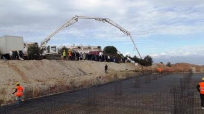 Ayvalık Arıtma Tesisine Kavuşuyor