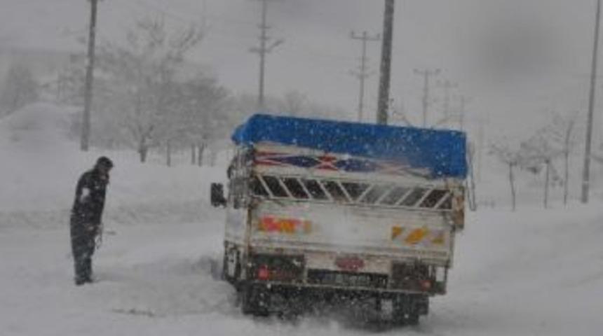Bitlis&rsquo;te Kara Kış