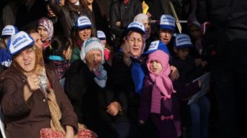 Şişecam Iş&ccedil;ilerinin Eylemi S&uuml;r&uuml;yor