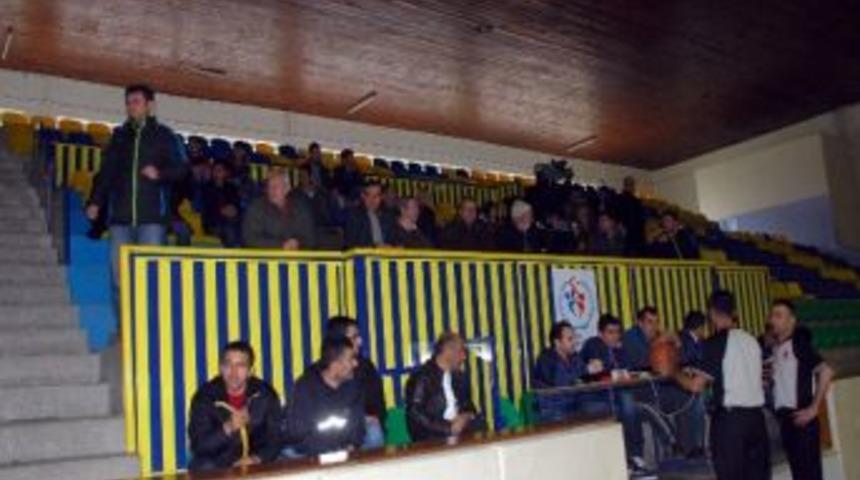 İşitme Engelliler Basketbol Turnuvası Başladı