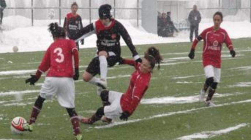 T&uuml;rkiye Kadınlar 2. Futbol Ligi...