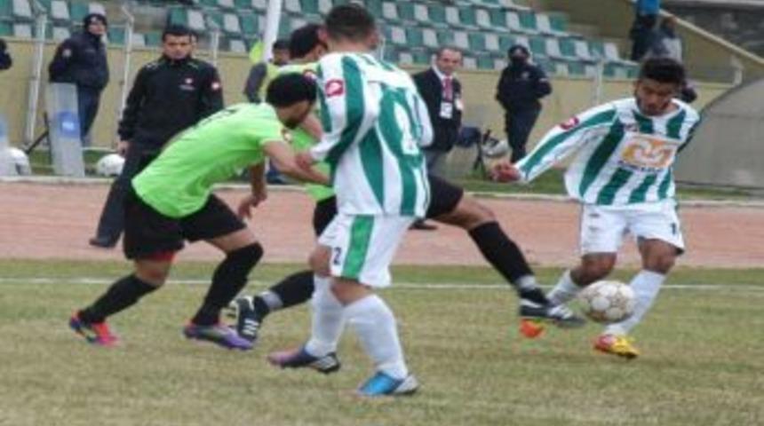 Muğlaspor Devreyi &Uuml;&ccedil; Puanla Kapattı
