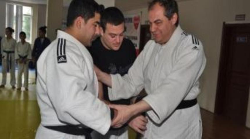 Başkan Dalgı&ccedil;&rsquo;tan Jodo Şov