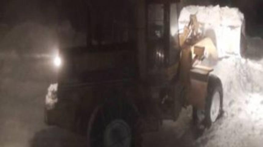 Tatvan-hizan Karayoluna &Ccedil;ığ D&uuml;şt&uuml;