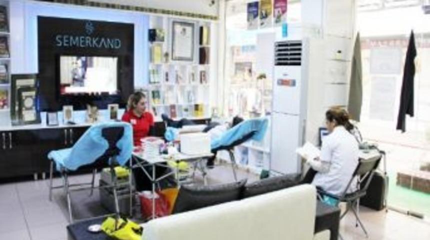Semerkand &Uuml;yeleri Kan Bağışında Bulundu
