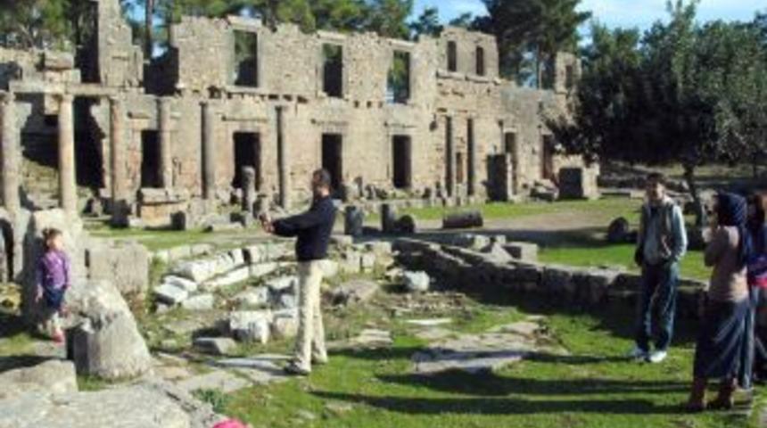 Kazı &Ccedil;alışmasına Ara Verilen Seleukeia K&uuml;lt&uuml;r Turizmine Kazandırılmayı Bekliyor