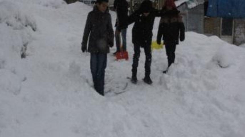 Hakkari'de Kara Kış