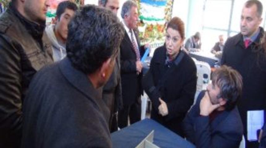 Milletvekili &Ccedil;alık, Kuluncak'ta Muhtarlarla Toplantı Yaptı