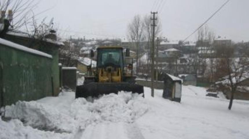 Bing&ouml;l&rsquo;de Kar Yağışı