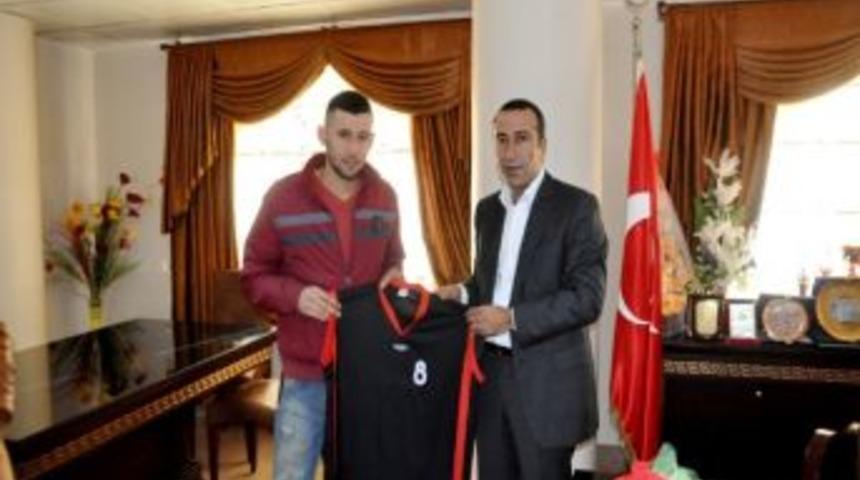 Tekerlekli Sandalye Basketbol Takımından Baday&rsquo;a Ziyaret