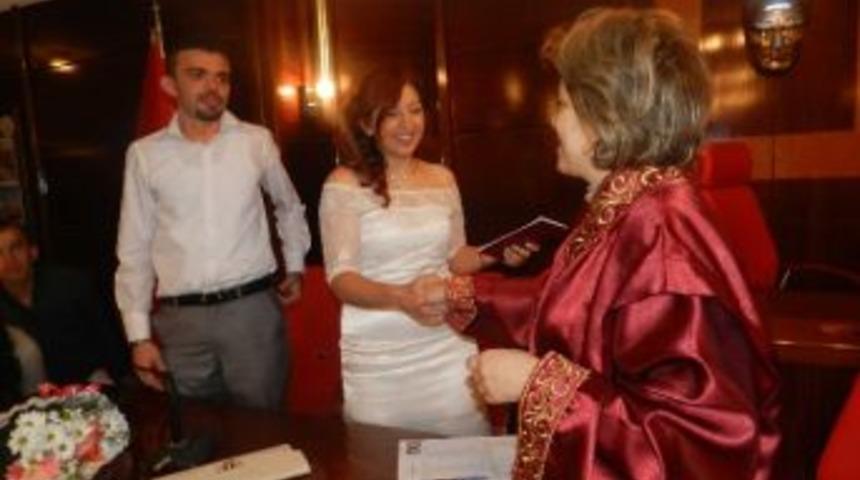 2012 Yılında &Ccedil;erkezk&ouml;y&rsquo;de 678 &Ccedil;ift D&uuml;nya Evine Girdi