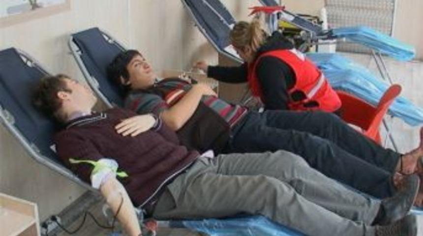 Kızılay, Kış Aylarında D&uuml;şen Kan Bağışını Artırmak İstiyor