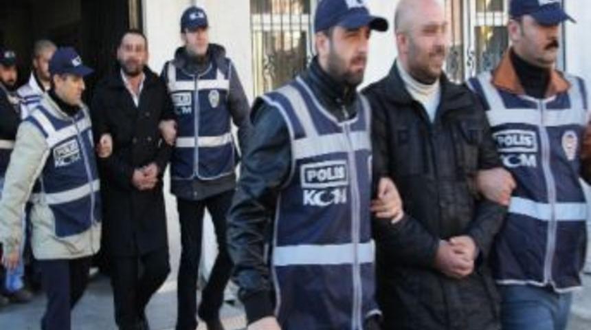 Suikast Silahı Ele Ge&ccedil;irildi