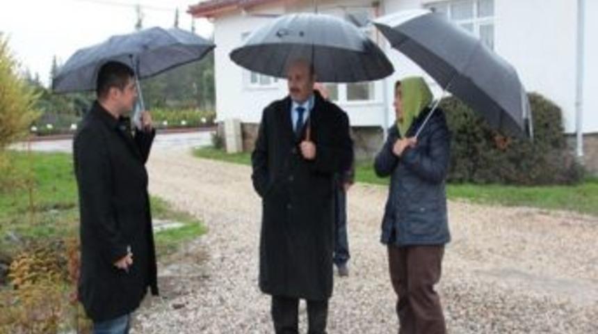 Adapazarı Orman B&ouml;lge M&uuml;d&uuml;r&uuml; Hasan T&uuml;rkyılmaz&rsquo;dan, Hendek Fidanlık Şefliğine Ziyaret