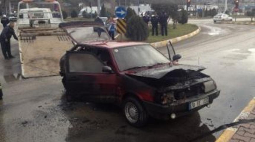 Karab&uuml;k&rsquo;te Ara&ccedil; Yangını