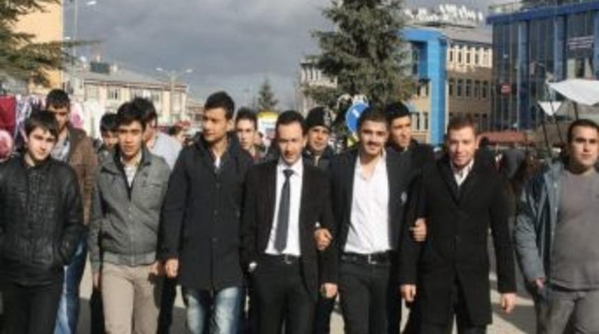 Şuhutlu Ak Gen&ccedil;ler Kahvaltıda Bir Araya Geldi