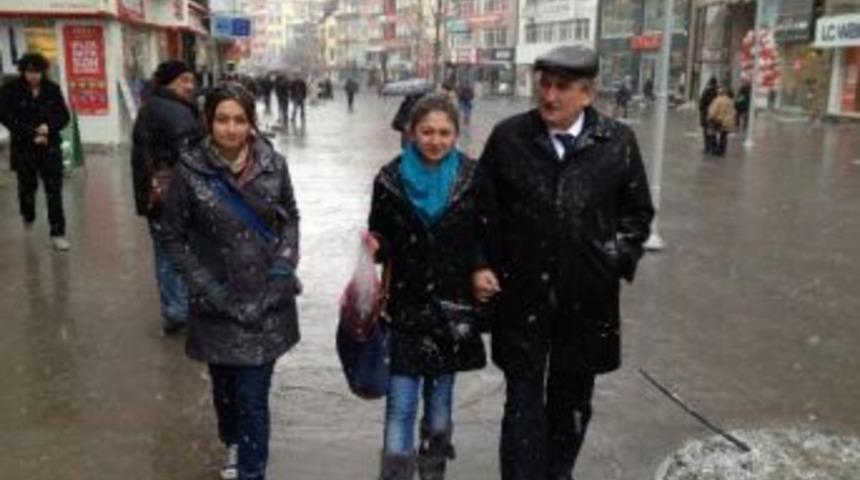 Bolu Sokaklarında Renkli G&ouml;r&uuml;nt&uuml;ler